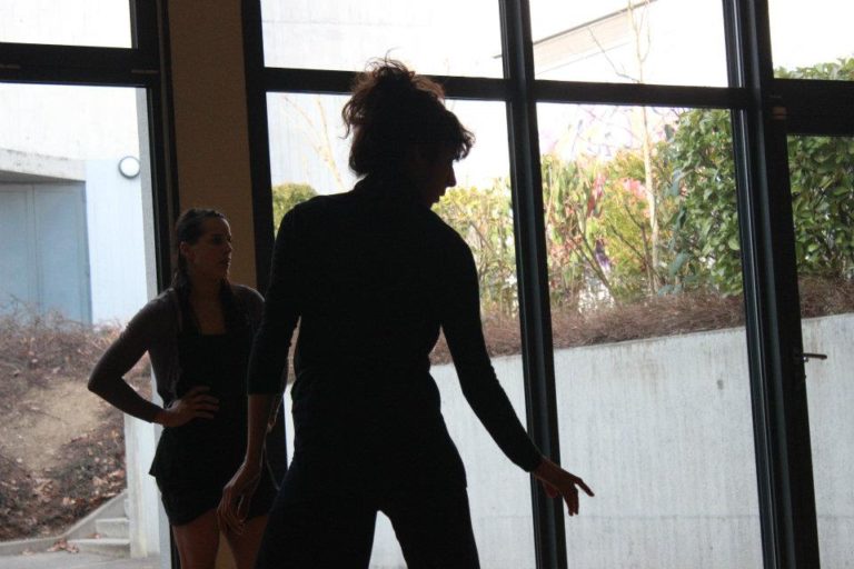 MODERN DANCE